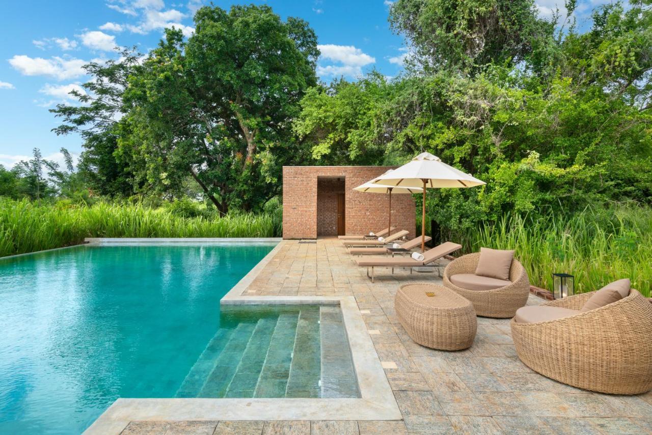 Taru Villas Maia - 哈伯勒内 外观 照片